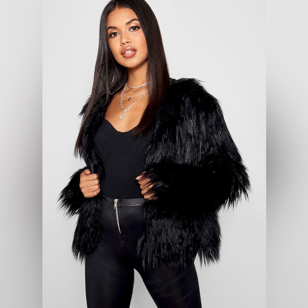 Chic Black Shaggy Faux Fur Jacket